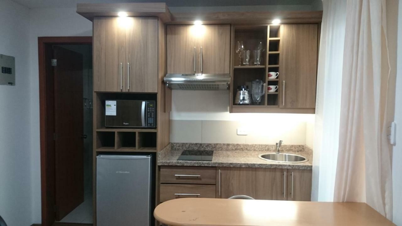 Suites+Arte Кито Экстерьер фото