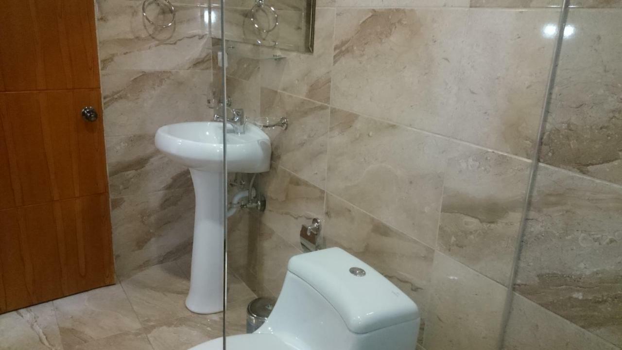 Suites+Arte Кито Экстерьер фото
